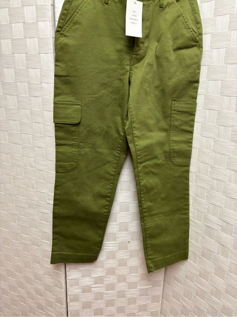 Women’s Free Assembly Cargo Pants size 4